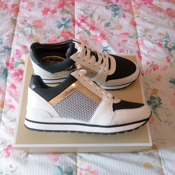 Michael Kors Billie Trainer Sneakers - Picture 6 of 10